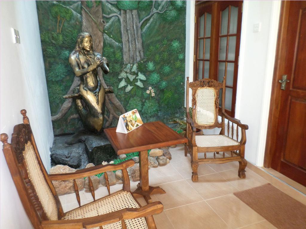Mermaid Inn มิริสซา ภายนอก รูปภาพ